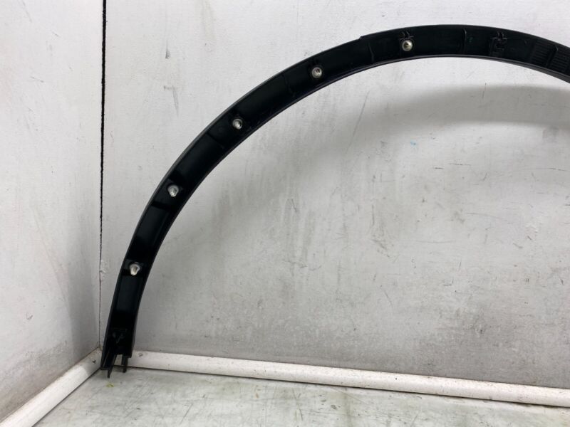 149418800B 2020-2023 Tesla Model Y Rear Right Fender Garnish Flare Wheel Arch OEM Molding