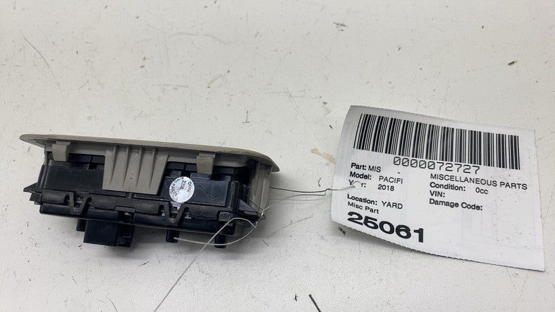 68234024AA ⭕ 17-25 Chrysler Pacifica Rear Right Seat Fold Adjust Switch Control 68234024AA