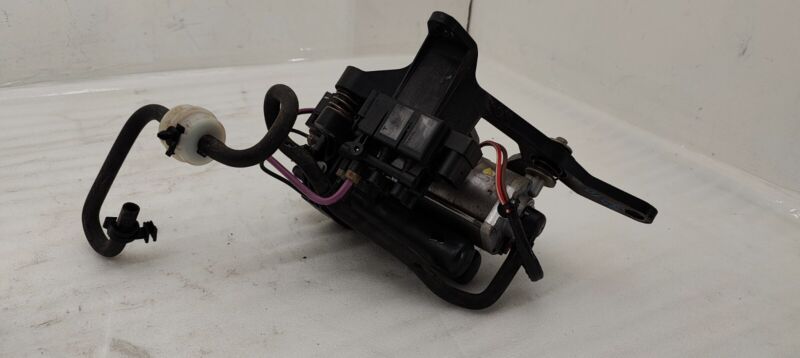 1027919-00-B ⭕16-20 Model S Air Suspension Compressor Pipe Line Intake Valve Block 10R-036089