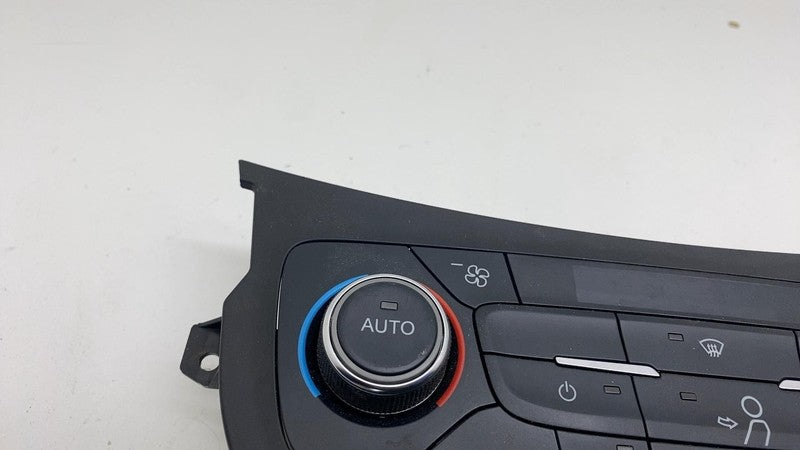 HM5T18C612AB 2017 2018 Ford C-Max AC Heat Temperature Control Unit Assembly HM5T-18C612-AB