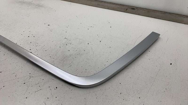 PT00050378 2022 2023 2024 Rivian R1S Rear Passenger Right Upper Roof Molding Trim Chrome RH