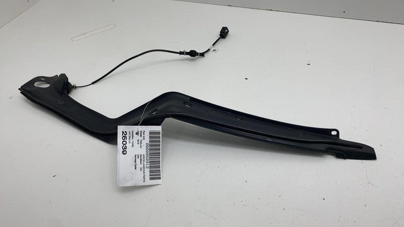 ⭕ 16-24 Model X Rear Right Side Door Lower Carrier Pinch Sensor OEM 10