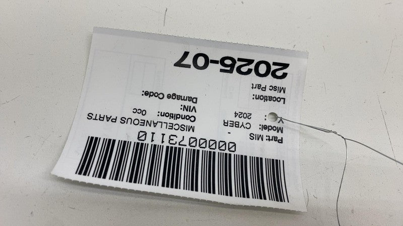 1684640-00-C ⭕ 24-25 Tesla Cybertruck Rear Bumper Center Bracket Frame Support 1684640-00-C