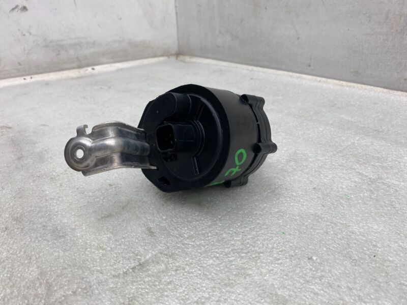 2016 2017 2018 2019 2020 Tesla Model X MX Auxiliary Coolant Water Cooling Pump