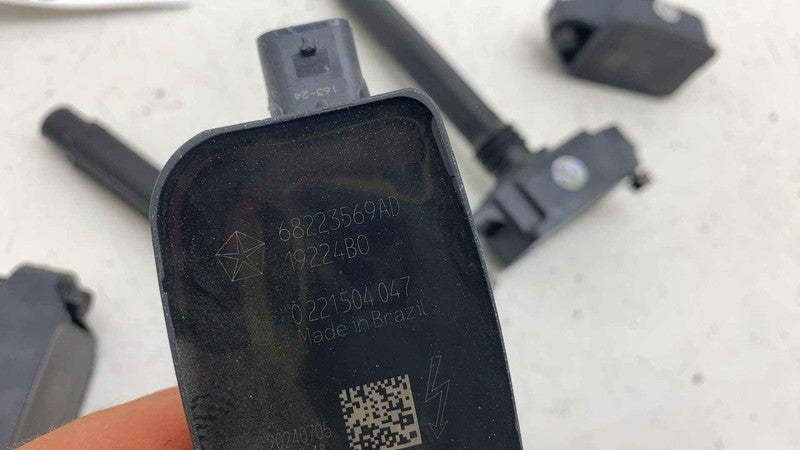 68223569AD ⭕ 2017-2025 Chrysler Pacifica SET of Engine Motor Ignition Coil (6x) 68223569AD
