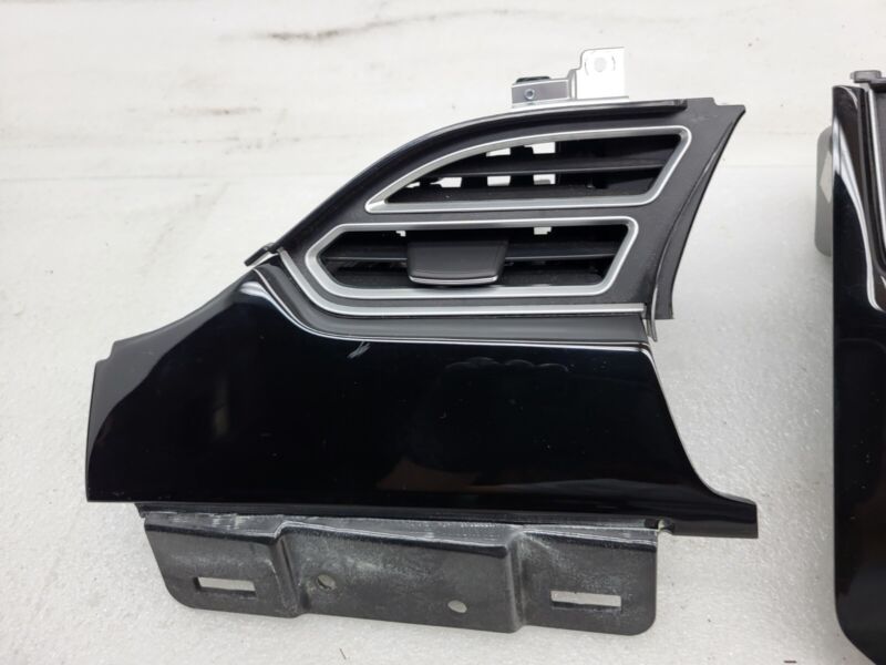 100783400C 2012-2015 Tesla Model S MS SET of Dash A/C Air Vent Outlet Dashboard Trim Panel