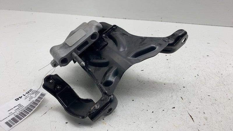 ⭕ 2023-2024 Toyota Prius Passenger Side Engine Motor Mount Bracket Sup