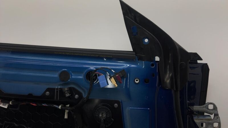 1081421-E0-C ⭕17-20 Model 3 Front Driver Side Door Shell Panel Left LH Blue PPSB 1081421-E0-C