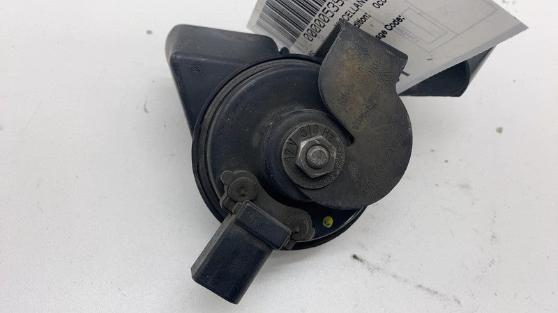 2011-2012 Porsche Cayenne PAIR Low & High Pitch Note Tone Horn Signal