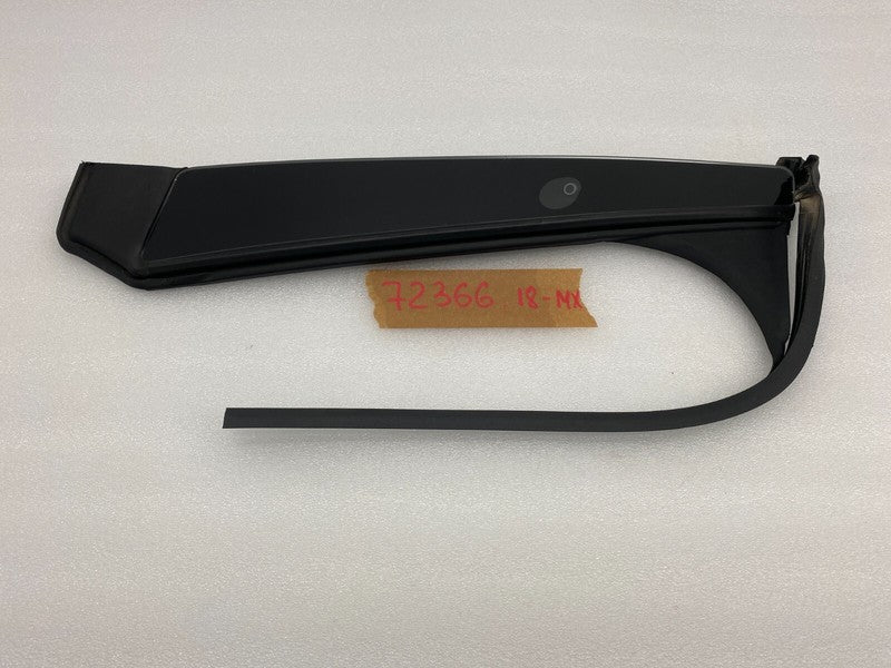108390200B ⭕16-20 Tesla Model X Right B-Pillar Applique Trim Molding w/ Camera 1092312-98-E