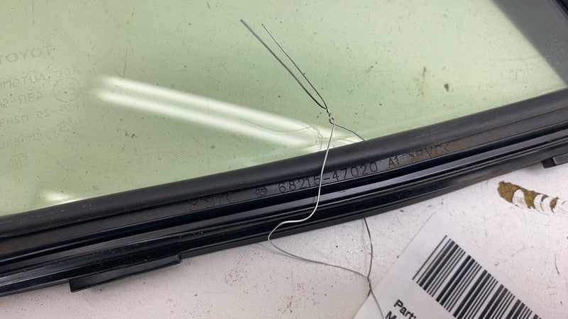 6821547020 ⭕2023-2025 Toyota Prius Front Passenger Door Vent Window Glass Right 68215-47020