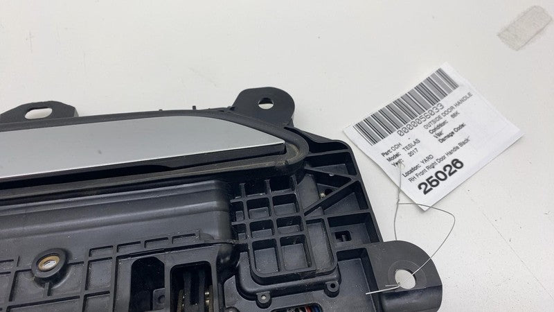 1071881-01-A 16-20 Tesla Model S Front Right Exterior Door Handle Outer RH Black 1071881-01-A