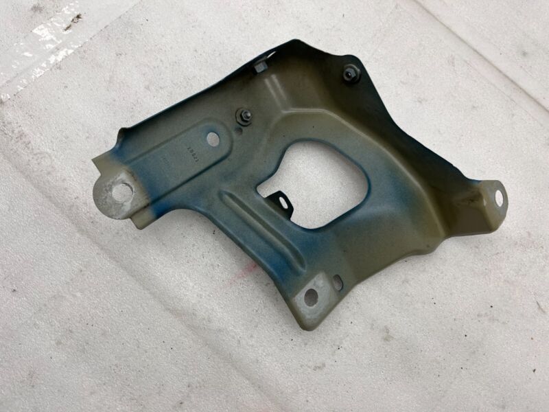 148749100B ⭕ 20-23 Model Y Front Driver Side Fender Support Mount Bracket Left 1487491-00-B