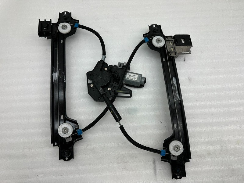 102882100C ⭕ 2016-2020 Tesla Model X Rear Right Door Window Regulator & Motor 1028821-00-C