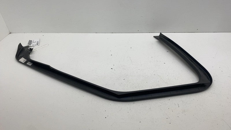 ⭕ 2022-2024 Rivian R1T Front Right Side Door Interior Garnish Trim PT0