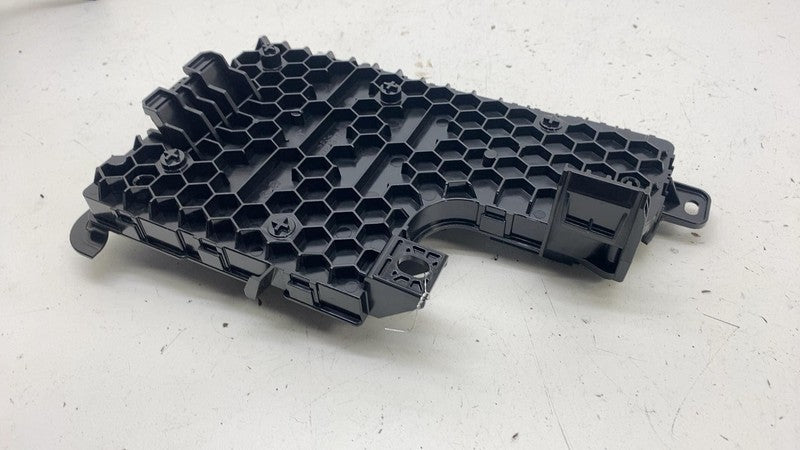 ⭕ 2020-2023 Model Y Right Low Voltage Controller Electronic Module 149