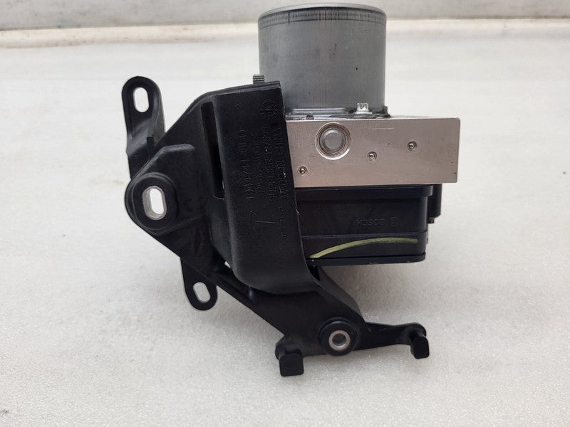 1044745 00 B ⭕17-23 Model 3 Anti-Lock Brake System ABS Pump Module w/ HCU Holder 1044745-00-B