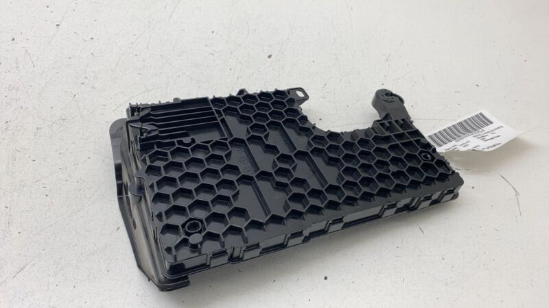 156745500C ⭕ 17-23 Model 3 Front Left Frunk Low Voltage Body Controller Module 1567455-00-C