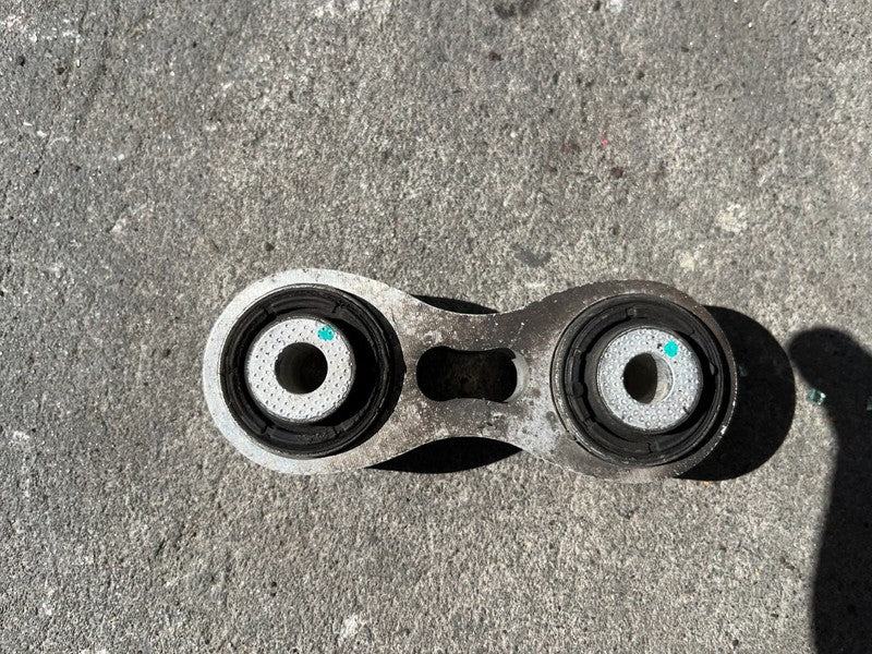 ⭕ 12-20 Tesla Model S Rear Left or Right Upper Wishbone Integral Link Assembly