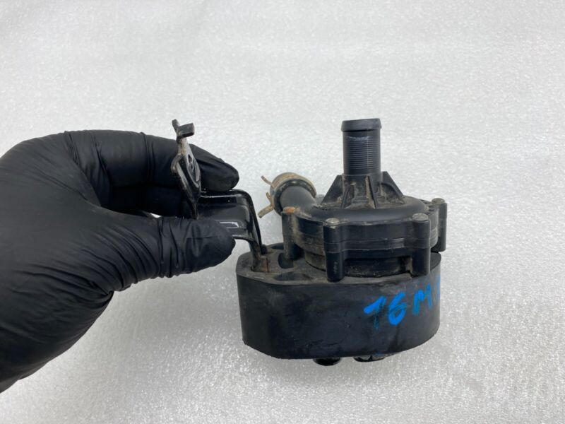 2012-2020 Tesla Model S MS Cooling System Pump Motor Inverter Coolant Assembly