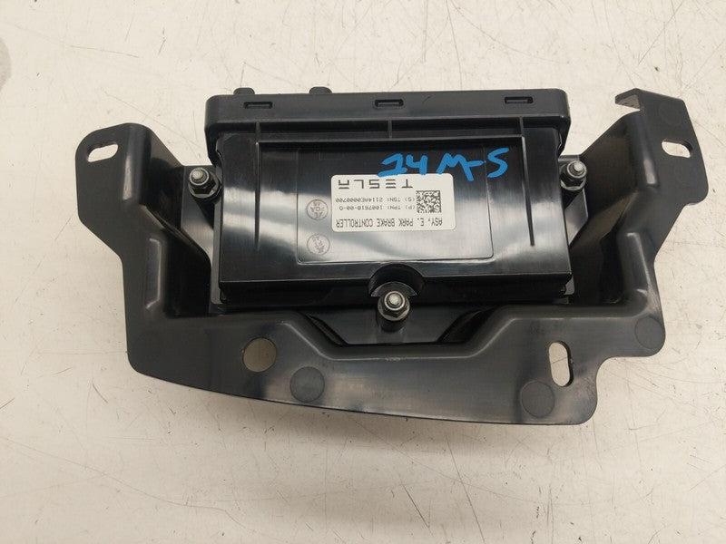1007511 00 A ⭕ 12-20 S Parking Brake & Trunk Liftgate Control Module w/ Bracket 1007511-00-A