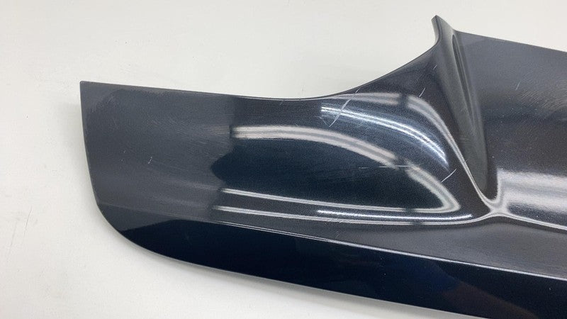7424734-04 🍩16-19 BMW 740i 750i G11 G12 Trunk Lid License Plate Mount Lower Panel Finisher
