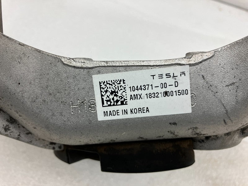 104437100D ⭕ 17-23 Model 3 M3 Front Driver Side Upper Strut Mount Bracket Left 1044371-00-D
