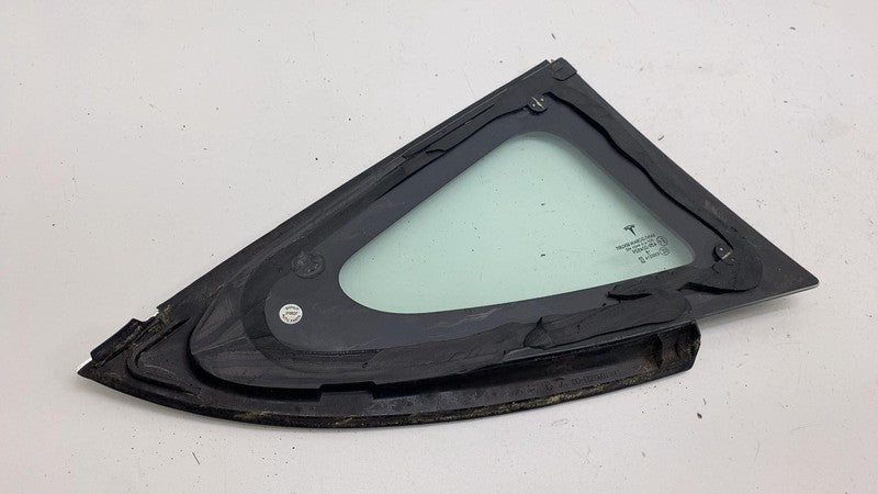 108070300C ⭕ 2017-2020 Tesla Model 3 Rear Left Quarter Fixed Window Glass LH 1080703-00-C