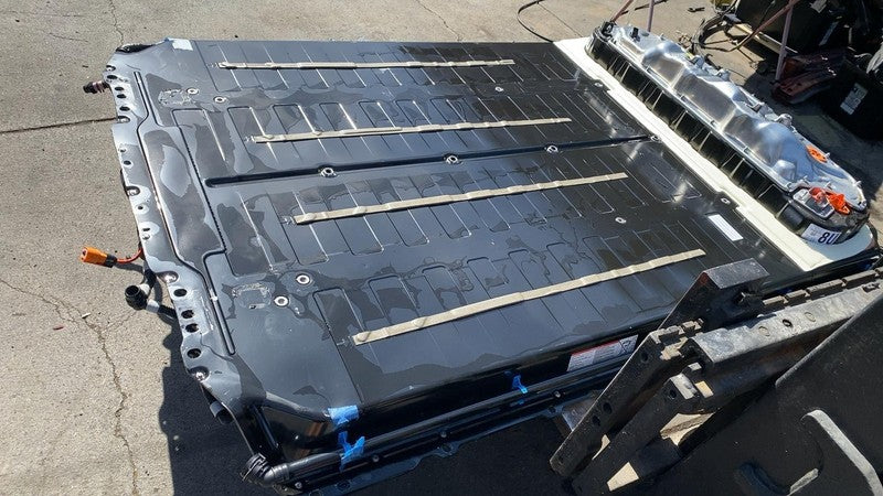 1666968 99 C ⭕ 23-25 Model 3 M3 LFP Standard Range Battery Pack 400VDC 60kWh RWD 1666968-99-C