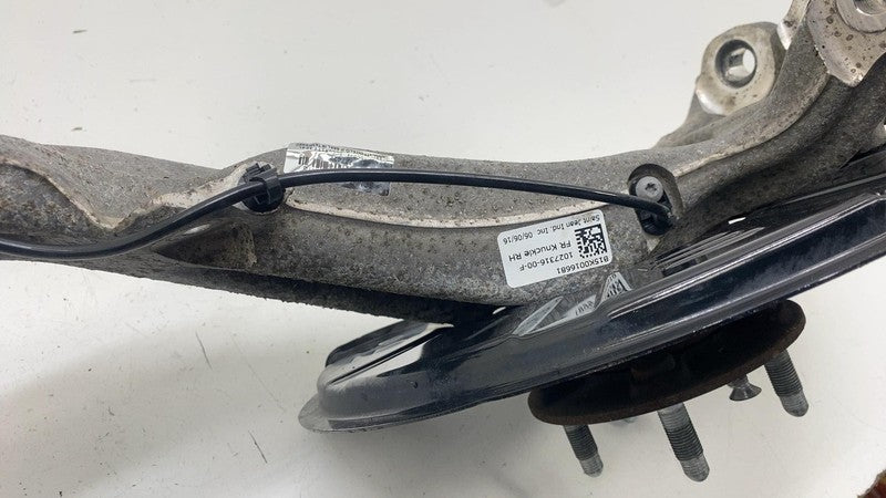102731600F ⭕16-20 Model X Front Right Knuckle w/ ABS Sensor & Rotor Shield AWD 1027316-00-F