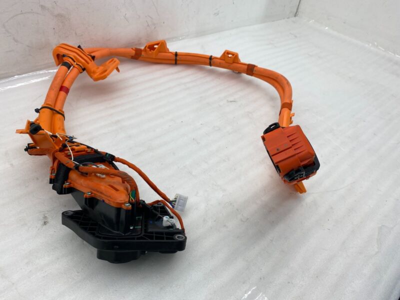 109301000E ⭕ 17-20 Tesla Model 3 High Voltage Charge Port Inlet Wiring Harness 1093010-00-E