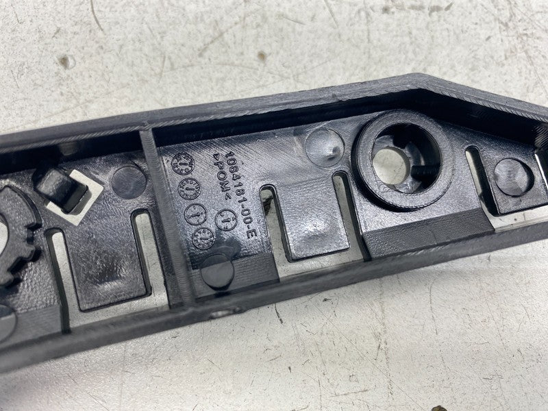 1084181 00 E 17-23 Tesla Model 3 Front Left Bumper Fascia Side to Fender Bracket 1084181-00-E