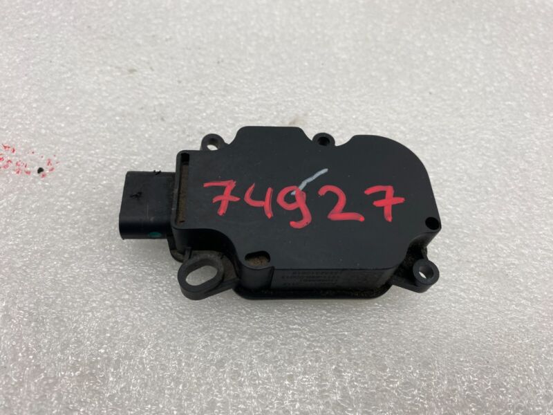 2012-2015 Tesla Model S Front Bumper Grille Vent Shutter Control Motor Actuator
