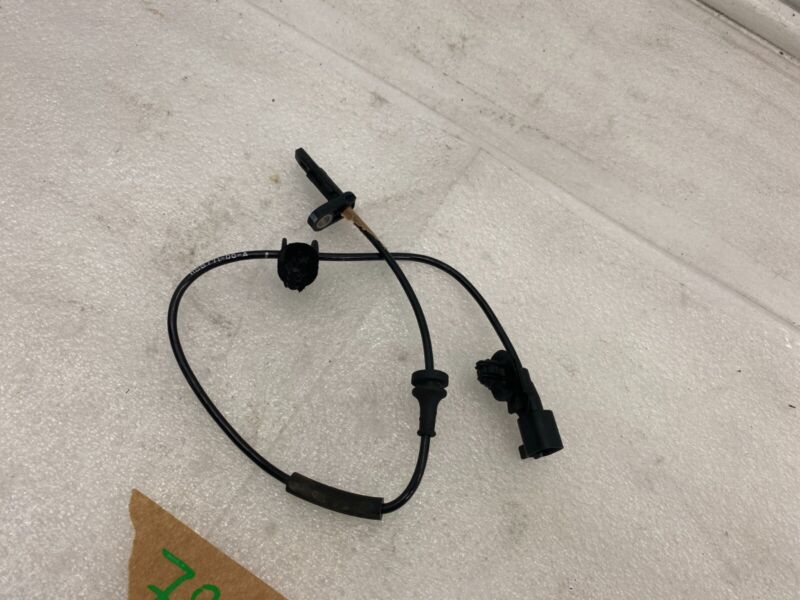 2017-2023 Tesla Model 3 Y Rear Left or Right Anti-Lock ABS Wheel Speed Sensor