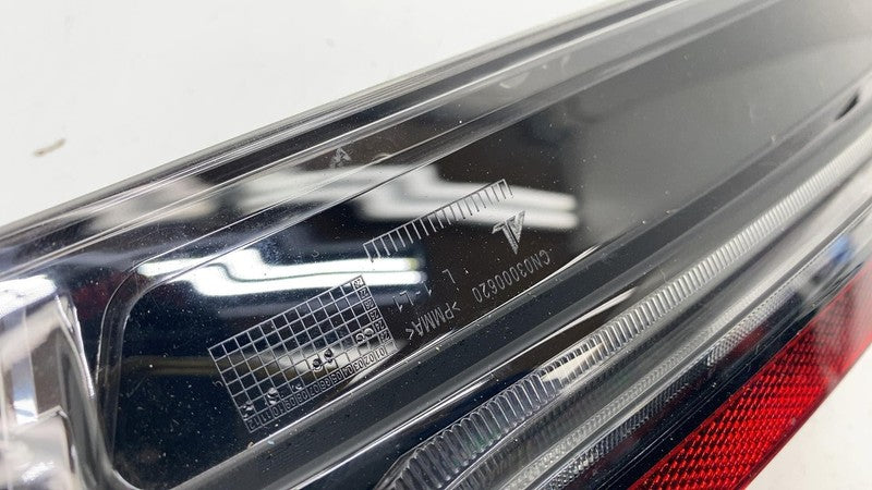 1712513-00-D ⭕ 24 25 Model 3 Rear Left Lower Bumper Taillight LED Lamp Reflector 1712513-00-D
