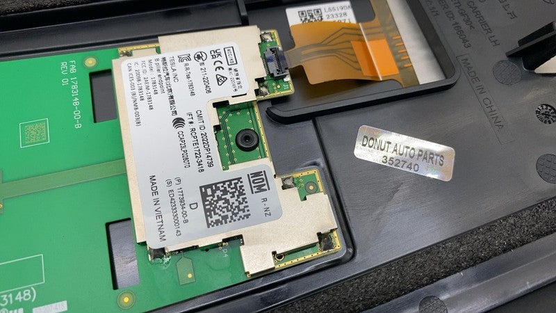 ⭕ 24 25 Model 3 Left B-Pillar Applique Glass Trim Molding w/ Camera 17