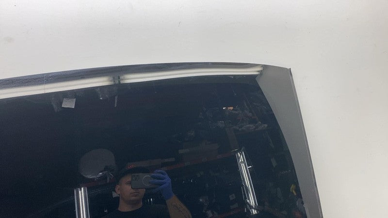 E2 43R-0115134 ⭕ 24-25 Model 3 Front Middle Panoramic Sun Moon Roof Window Glass 1587892-00-A