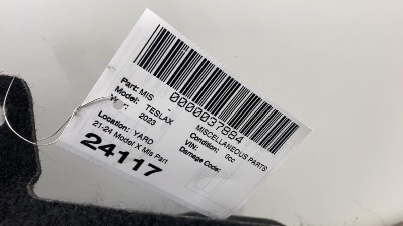 1623165-00-C 2021-2023 Tesla Model X Rear Passenger Trunk Side Trim Carpet Finisher Right RH