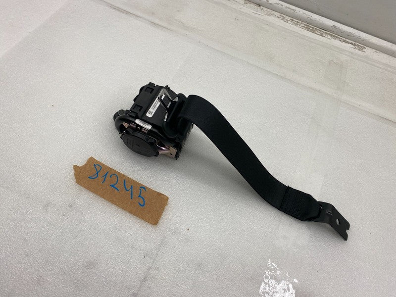 149378401B ⭕ 20-23 Model Y MY Rear Left or Right 2nd Row Seat Belt & Retractor 1493784-01-B