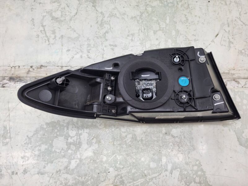 2012-2020 Tesla Model S Right Taillight LED Tail Lamp & Charge Door Reflector RH