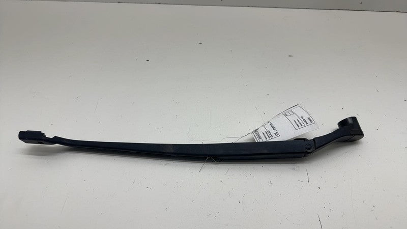 W000065932 ⭕ 15-18 Chevy Silverado 1500 Front Windshield Washer Fluid Wiper Arm W000065932