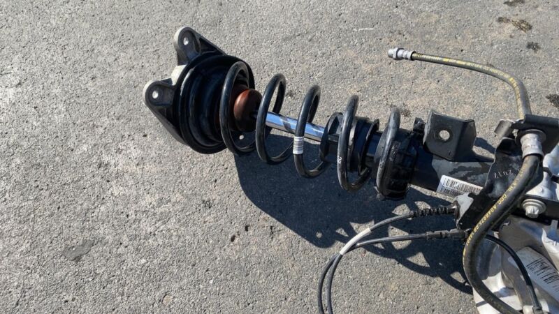 685215902 ⭕ 2014-2020 BMW i3 Front Left Knuckle + Shock Absorber Strut + Caliper + Rotor