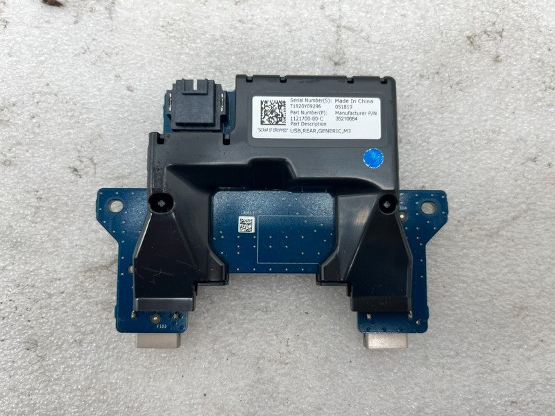 1121700 00 C ⭕ 2017-2023 Tesla Model 3 Rear USB Connector Module Unit Assembly 1121700-00-C