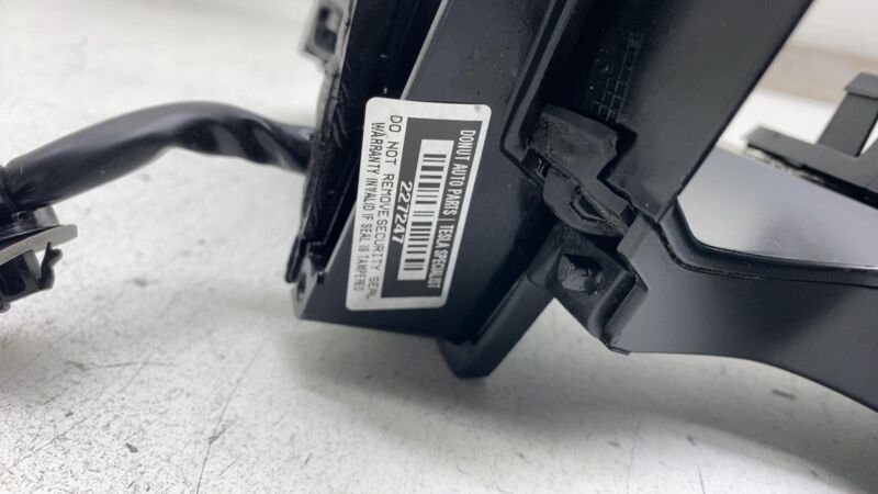 🍩 21-25 Tesla Model 3 Right Exterior Rear View Door Mirror RH (NO SKULL CAP)