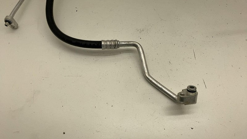 PT00001686J ⭕2022-2024 R1S R1T Air Conditioning Suction Hose A/C Pipe Line Tube PT00001686-J