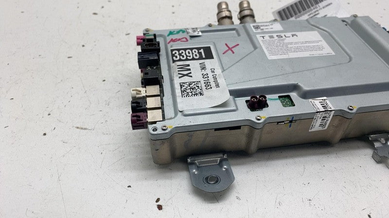 ⭕ 21-25 Tesla Model X Car Computer Control Module Unit MCU-Z Assy 1637