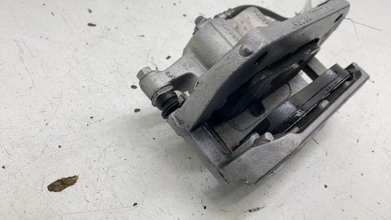 Caliper VOLKSWAGEN ID4 Left 25