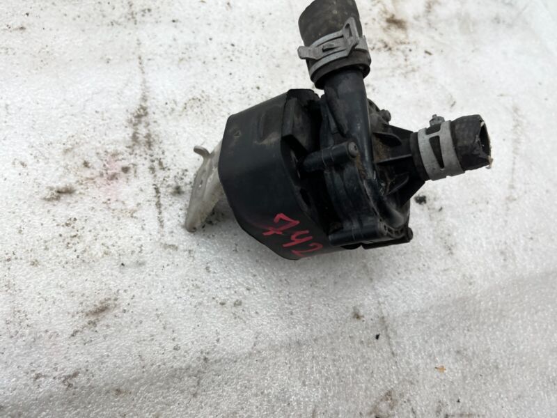 2016-2020 Tesla Model S X Cooling System Auxiliary Water Coolant Pump FWD Assy
