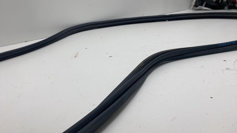 ⭕ 18-23 Subaru XV Crosstrek Rear Trunk Tailgate Liftgate Body Weatherstrip Seal