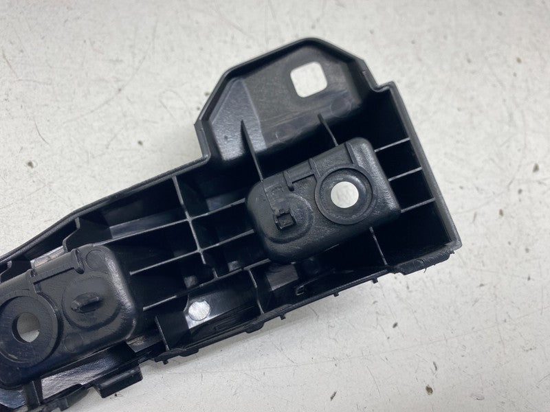 1755642 00 D ⭕ 24-26 Tesla Model 3 Rear Left Taillight Taillamp Lower Bracket LH 1755642-00-D